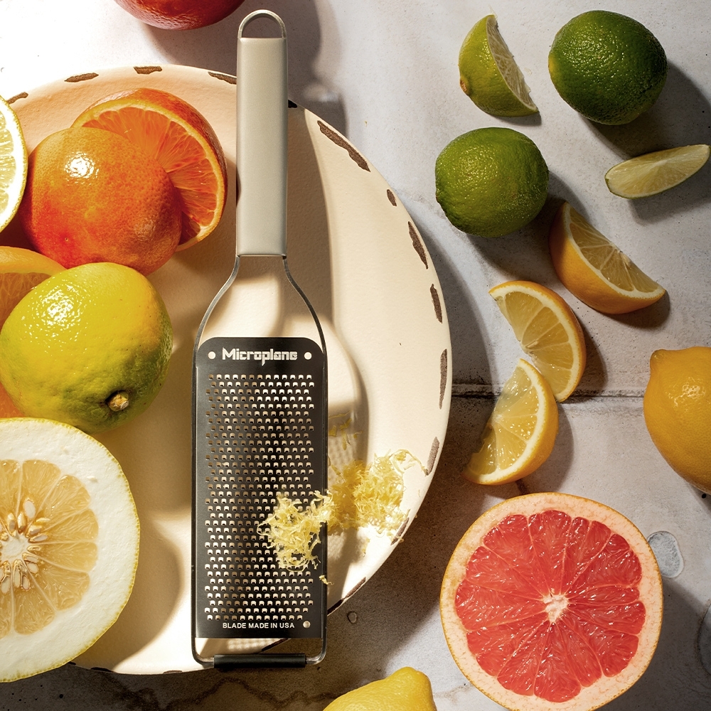 Microplane Master Grater Rasp Fine #2, Fijn 43304 | Voordelig kopen bij Microplane Master Grater Rasp Fine #2, Fijn 43304 | Voordelig kopen bij