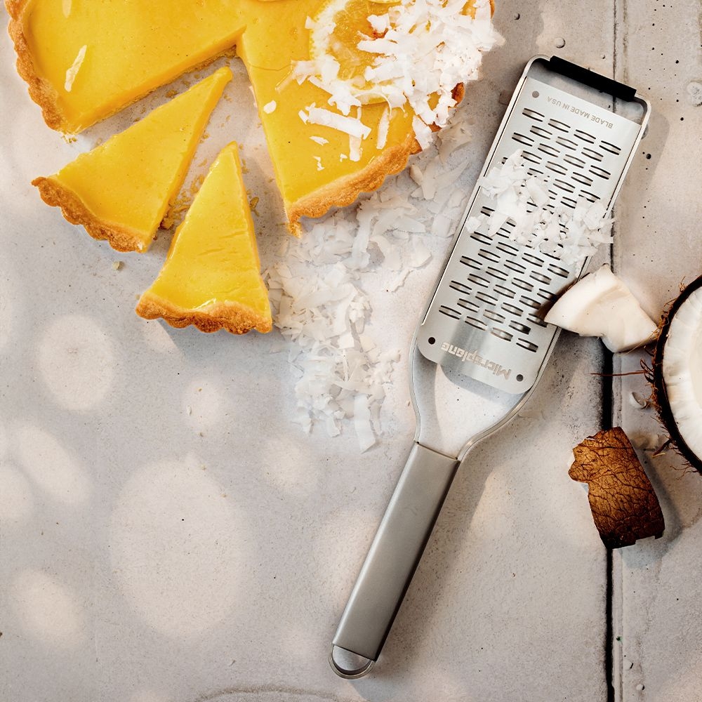 Microplane - Medium Ribbon Grater - New Professional Series Microplane - Medium Ribbon Grater - New Professional Series