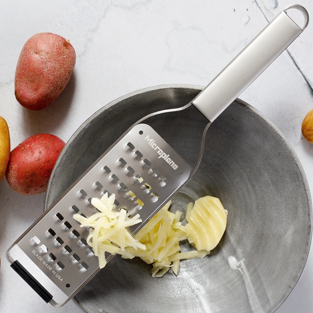 Microplane - Extra Coarse - New Professional Series Microplane - Extra Coarse - New Professional Series