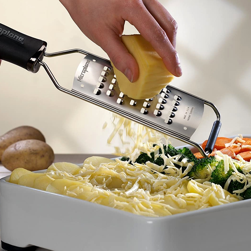 Microplane - Extra Coarse Grater - Black - Gourmet Series