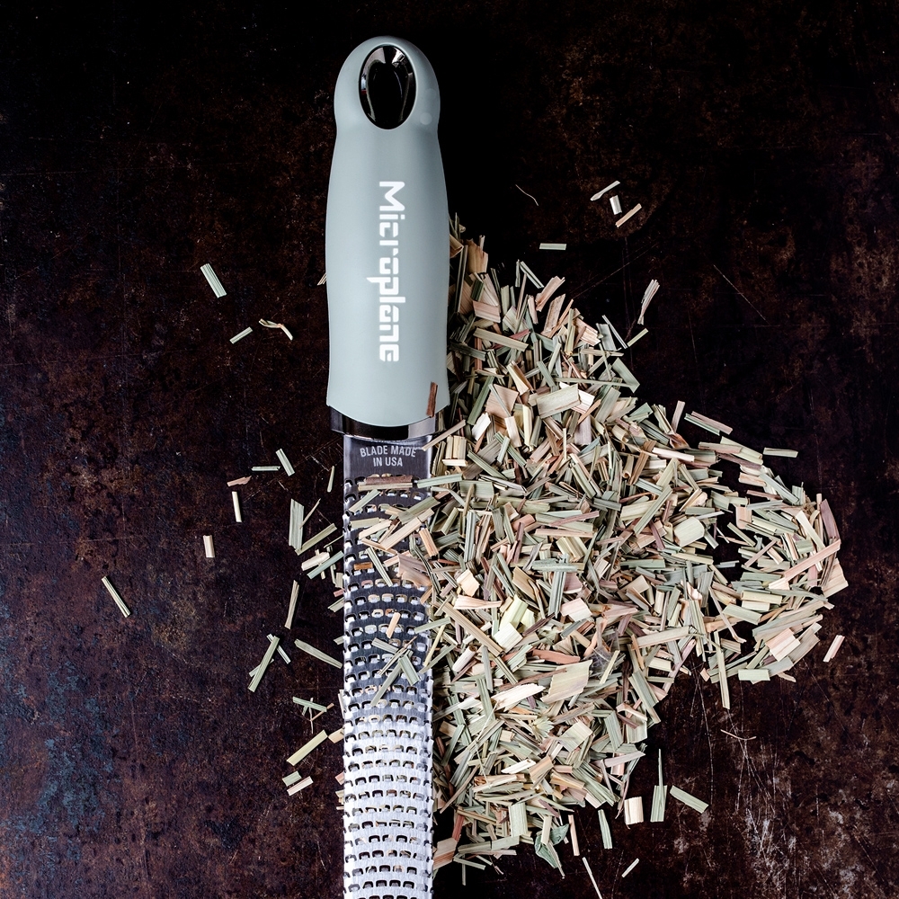 Microplane - Premium Zester-Grater - Sage Green Microplane - Premium Zester-Grater - Sage Green
