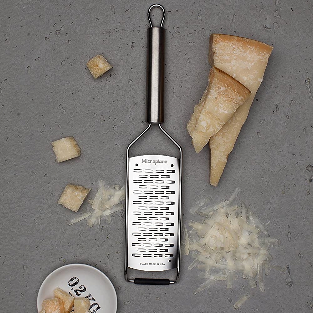 Microplane - Medium Ribbon Grater - Professional Series Microplane - Medium Ribbon Grater - Professional Series