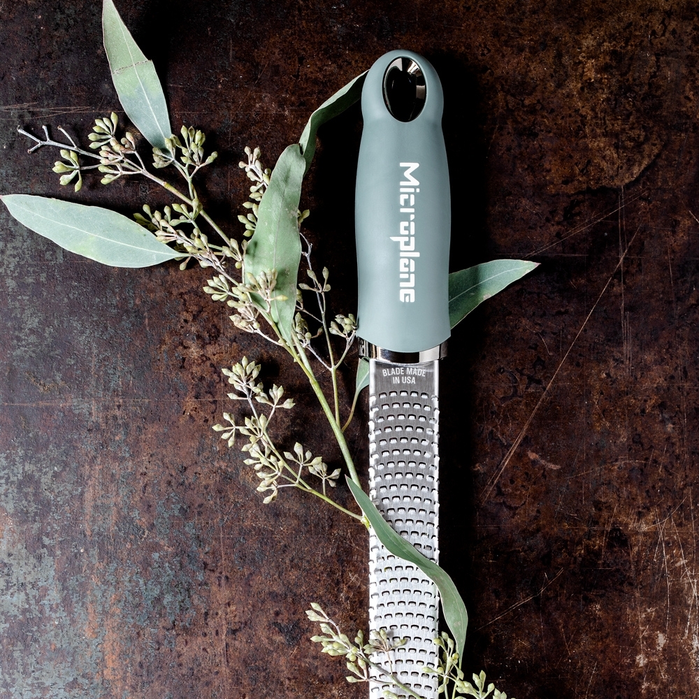 Microplane - Premium Zester-Grater - Eucalyptus Green Microplane - Premium Zester-Grater - Eucalyptus Green