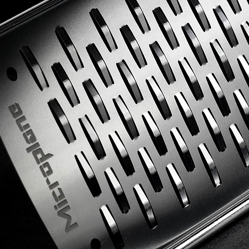 Microplane - Medium Ribbon Grater - Professional Series Microplane - Medium Ribbon Grater - Professional Series