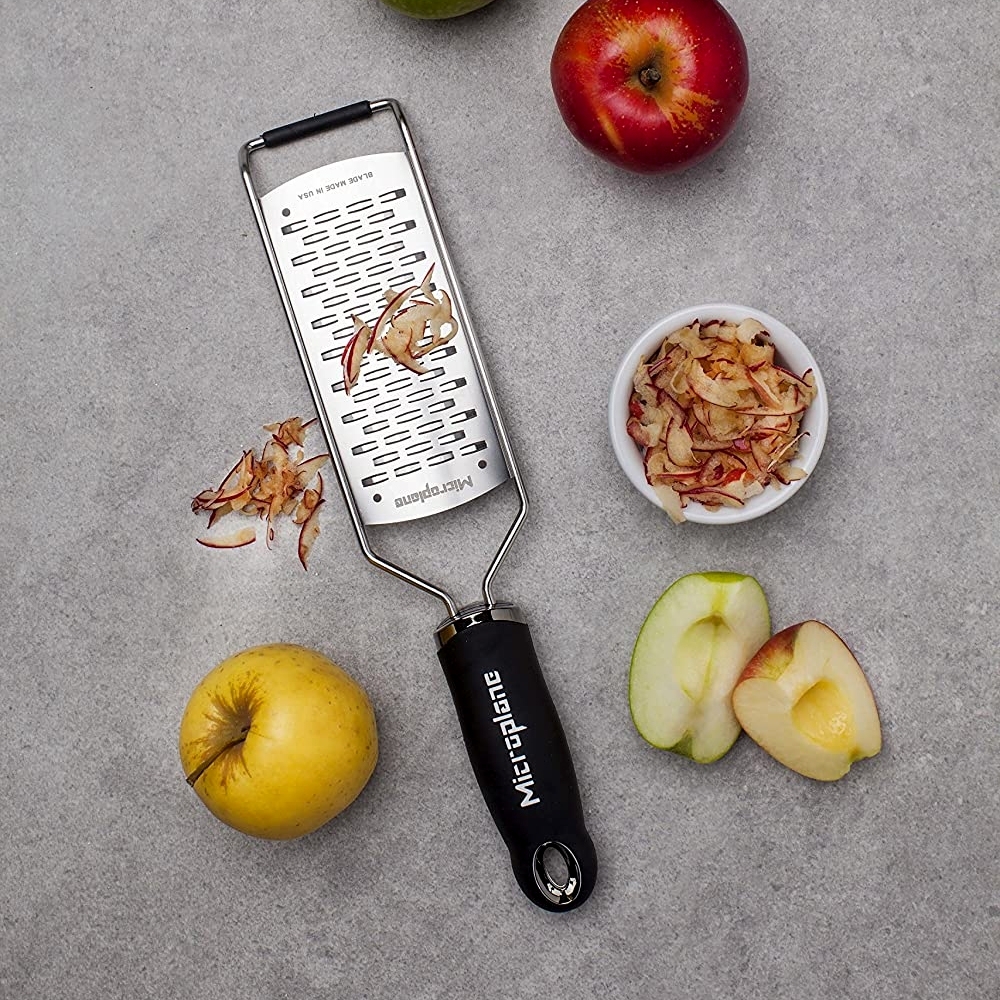 Microplane - Medium Ribbon Grater - Black - Gourmet Series Microplane - Medium Ribbon Grater - Black - Gourmet Series