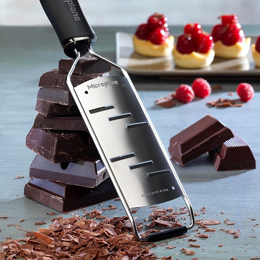Microplane - Große Raspel - Schwarz - Gourmet Serie Microplane - Große Raspel - Schwarz - Gourmet Serie